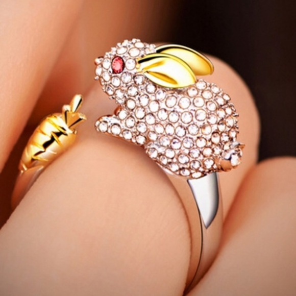 BUNNY AND CARROT RING SZ 7
